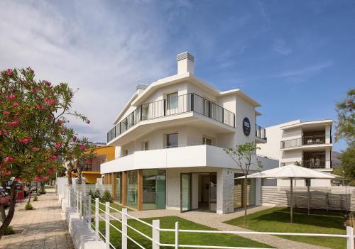 1935 Hotel Boutique & Apartments - Adults Only 罗萨斯 外观 照片